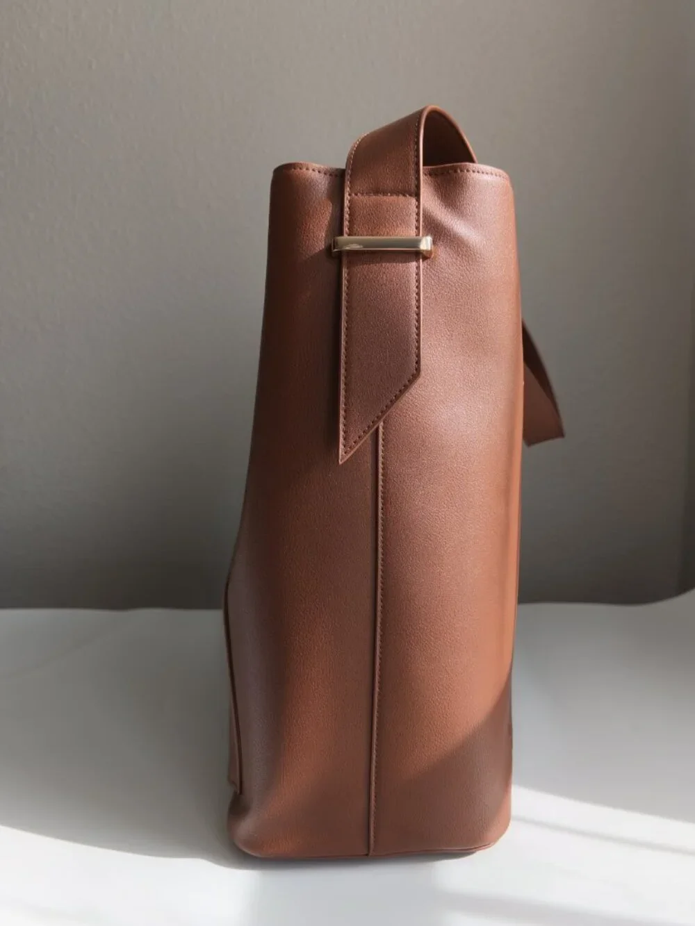 BEIS Essential Tote in Maple - Vegan Leather, New Without Tags